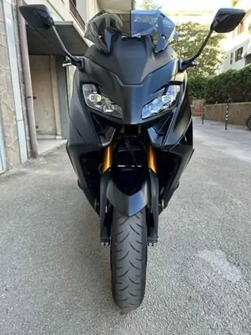 Yamaha TMAX 560 - 1