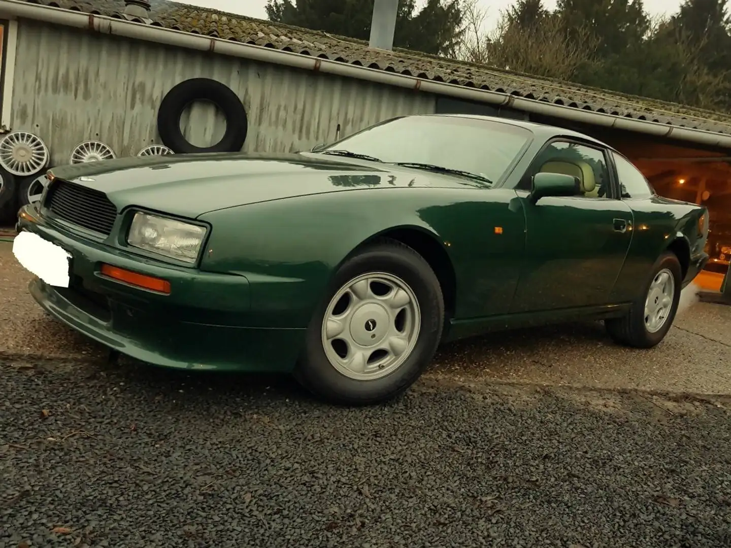 Aston Martin Virage V8 Virage 5.3 V8 Automatik Grün - 1