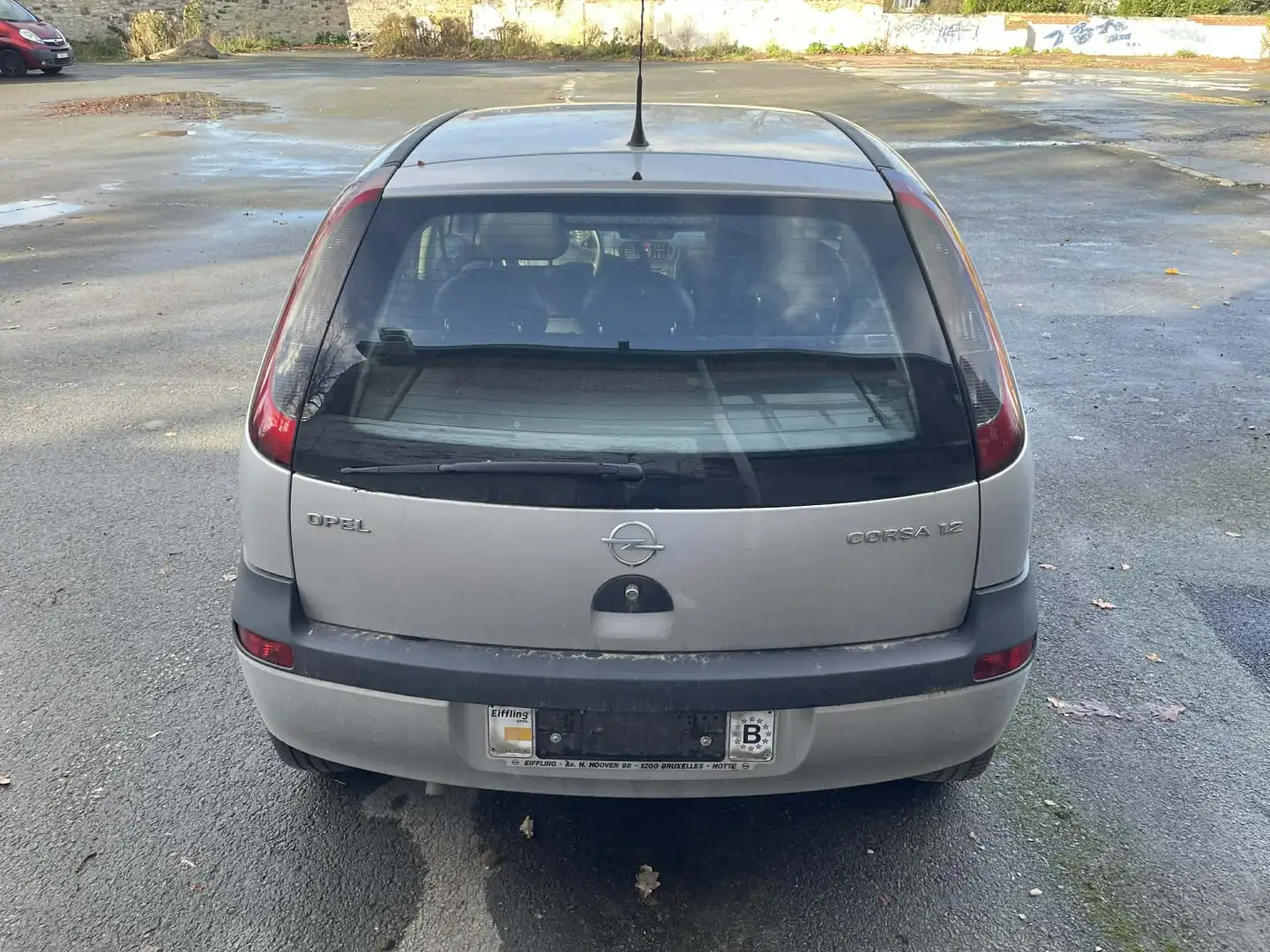 Opel Corsa 1.2i XE 16v Elegance Gris - 2