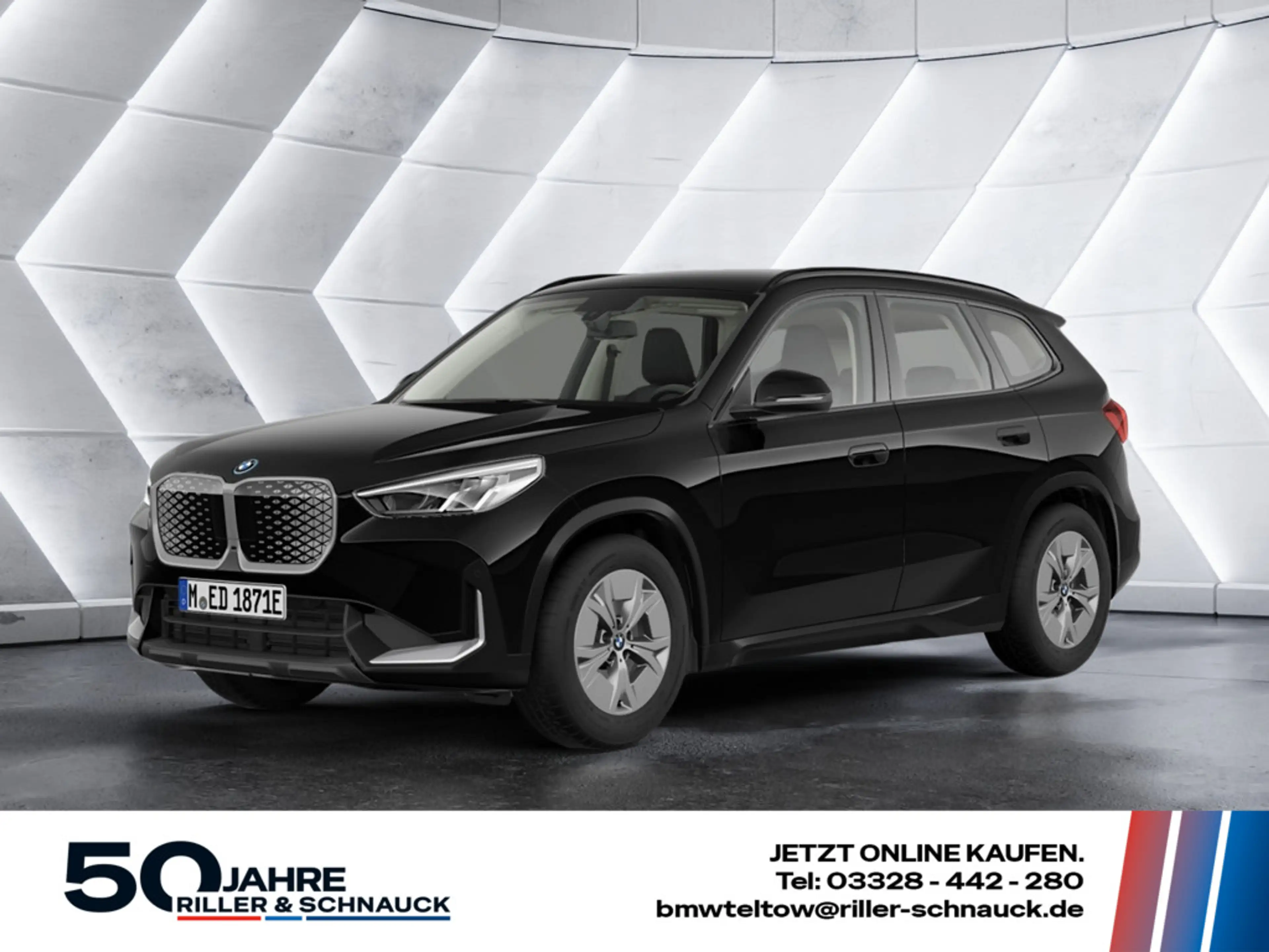 BMW iX1 eDrive20 KLIMA PDC SHZ KAMERA NAVI LED