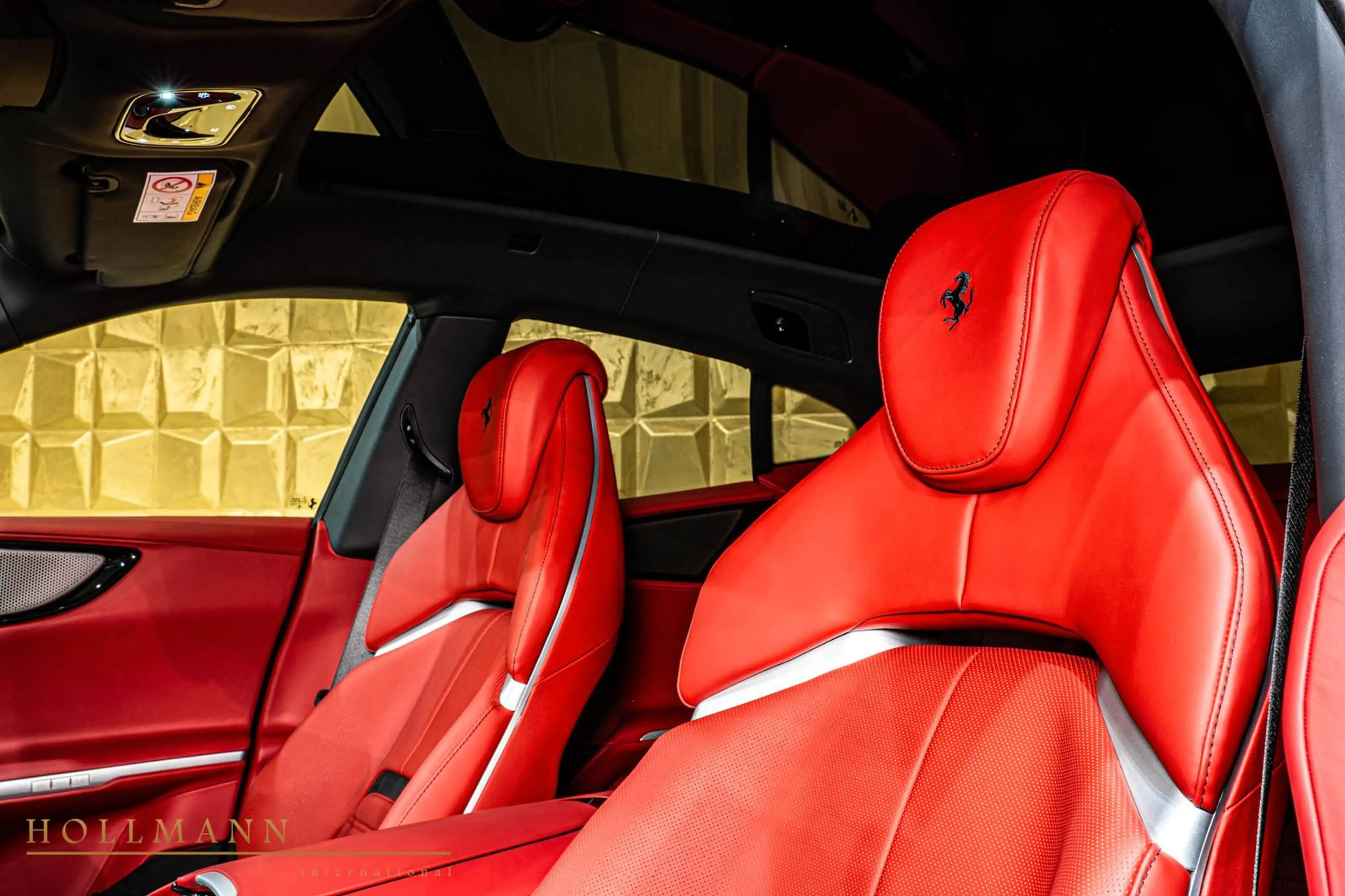 Ferrari Purosangue + CARBON + PANO + VENILATION — photo 10