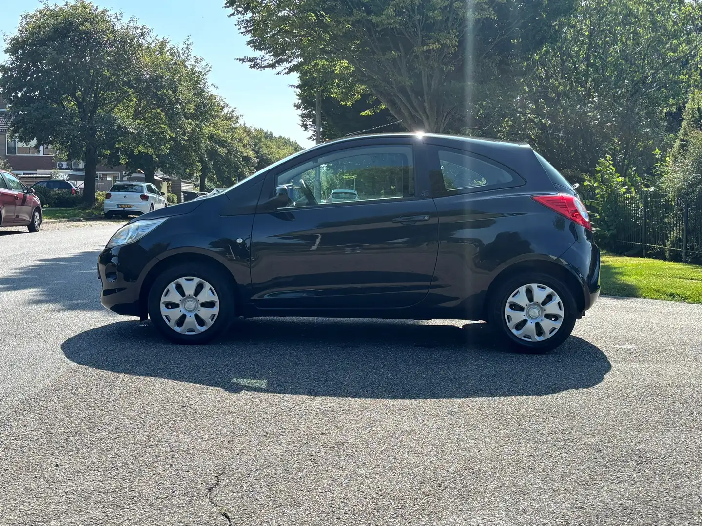 Ford Ka/Ka+ 1.2 Cool&Sound | Airco | Černá - 2