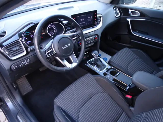 Kia Ceed view 11