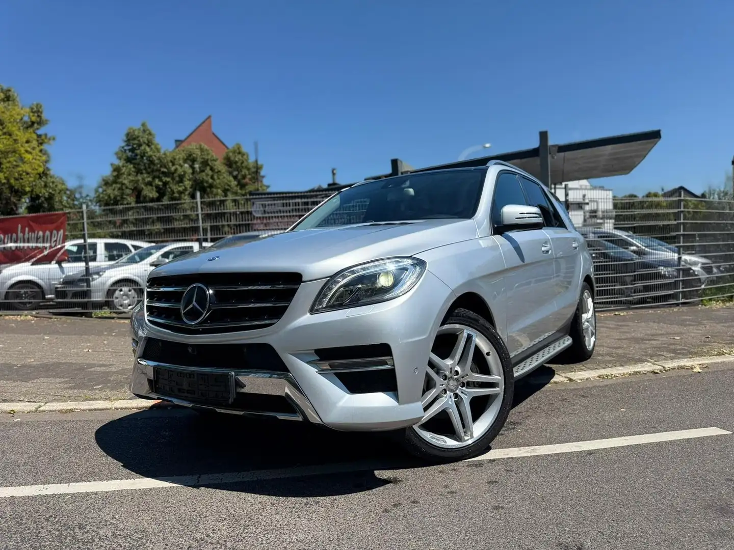 Mercedes-Benz ML 350 BlueTEC 4MATIC 7G-TRONIC AMG*1.Hand*Voll*Panorama Argent - 1