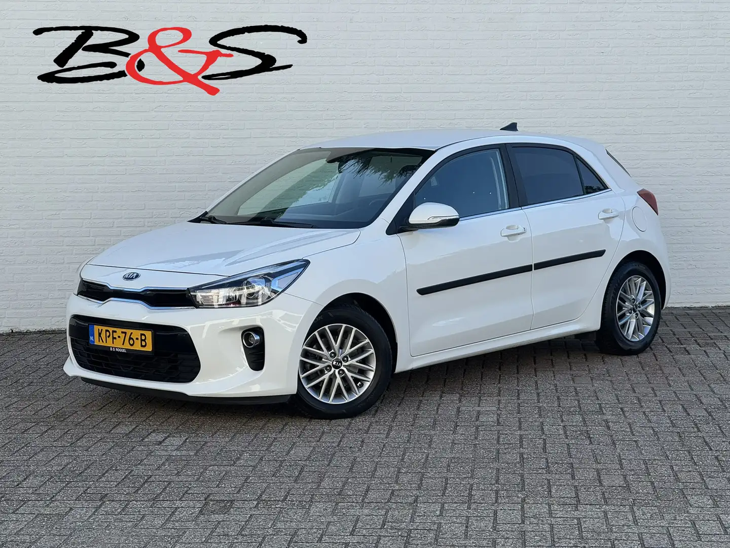 Kia Rio 1.0 TGDI DynamicLine Camera Carplay Cruise Navigat Wit - 1