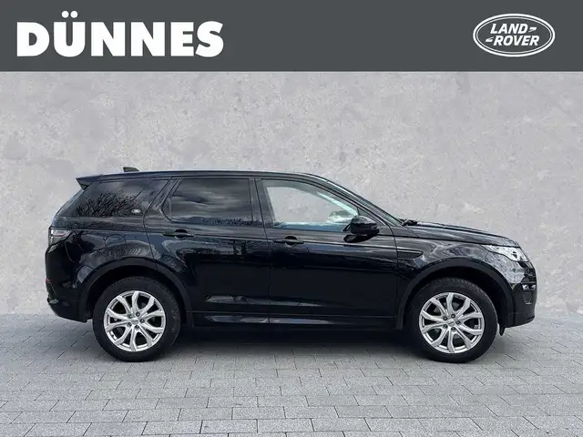 Land Rover Discovery Sport view 6