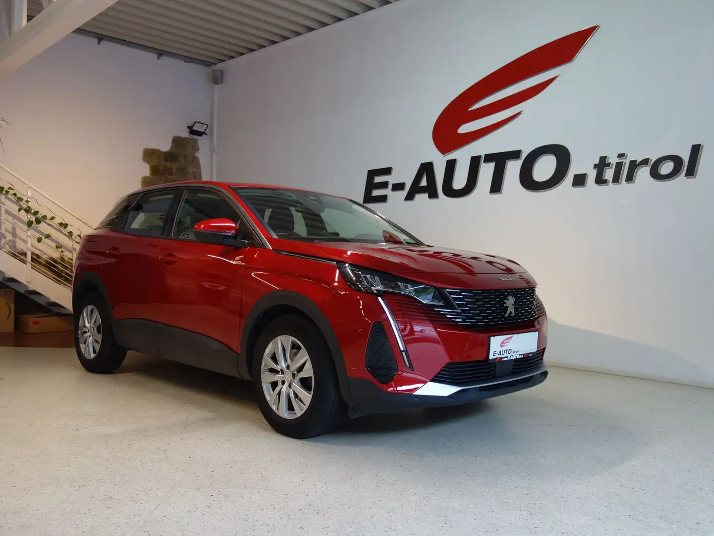 Peugeot 3008 1,2 PureTech 130 *LEASING *CARPLAY *KAMERA Rot - 1