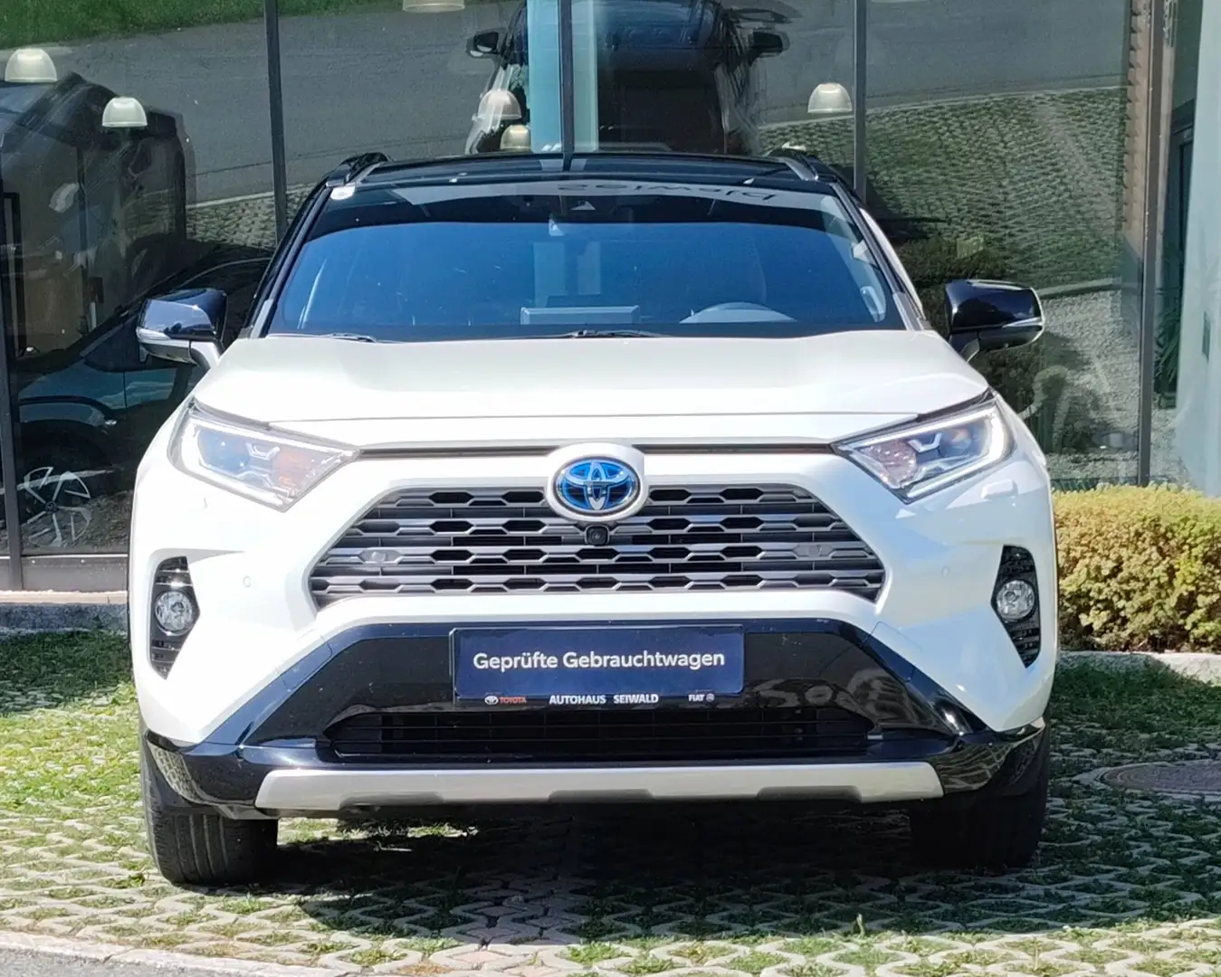 Toyota RAV4 RAV4 2,5 Hybrid City AWD Styly+DAP+WP+SV Weiß - 2