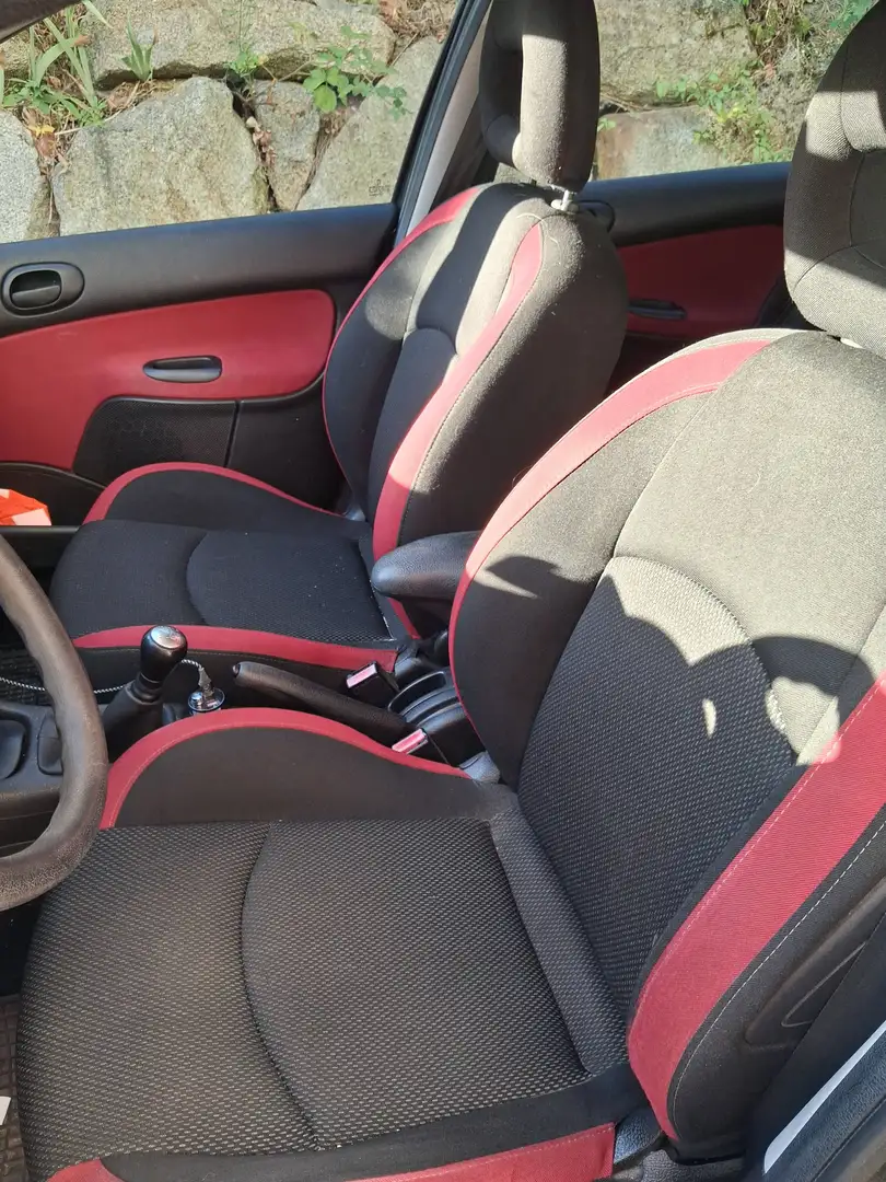Peugeot 206 206 SW 1,4 Schwarz - 2
