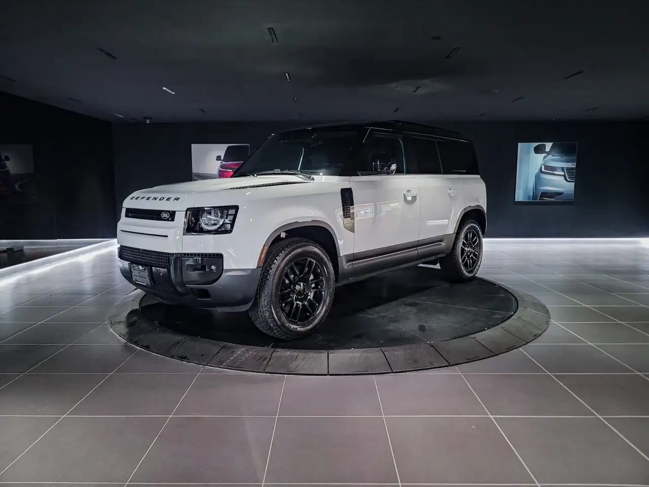 2026 Land Rover Defender
