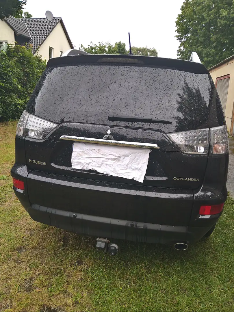 Mitsubishi Outlander Outlander 2.0 2WD CVT Invite Schwarz - 2