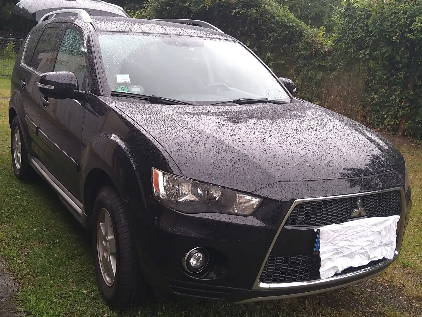 Mitsubishi Outlander Outlander 2.0 2WD CVT Invite Schwarz - 1