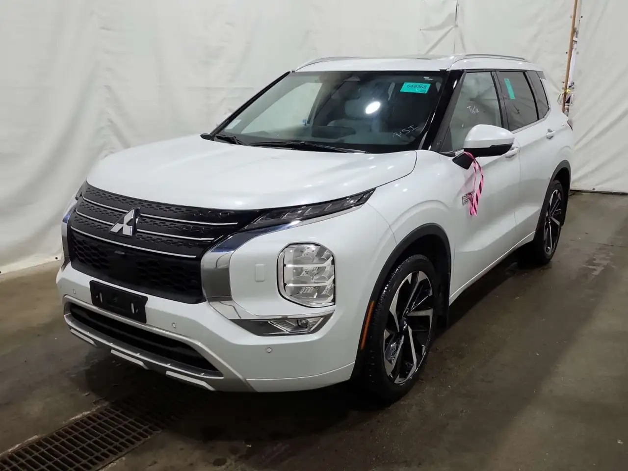 2024 Mitsubishi Outlander