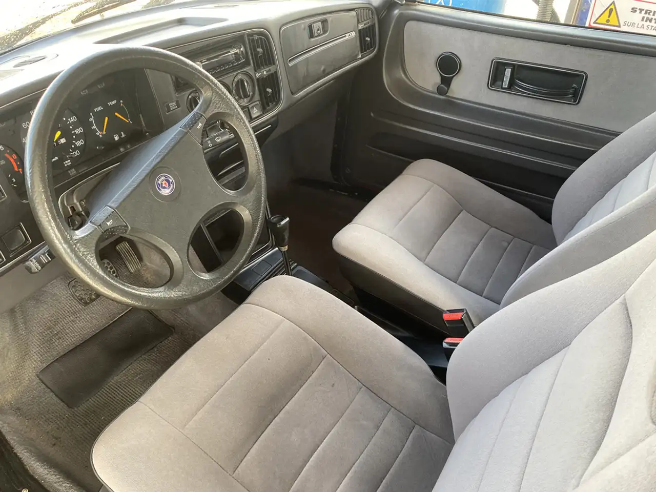 Saab 900i, foto 3