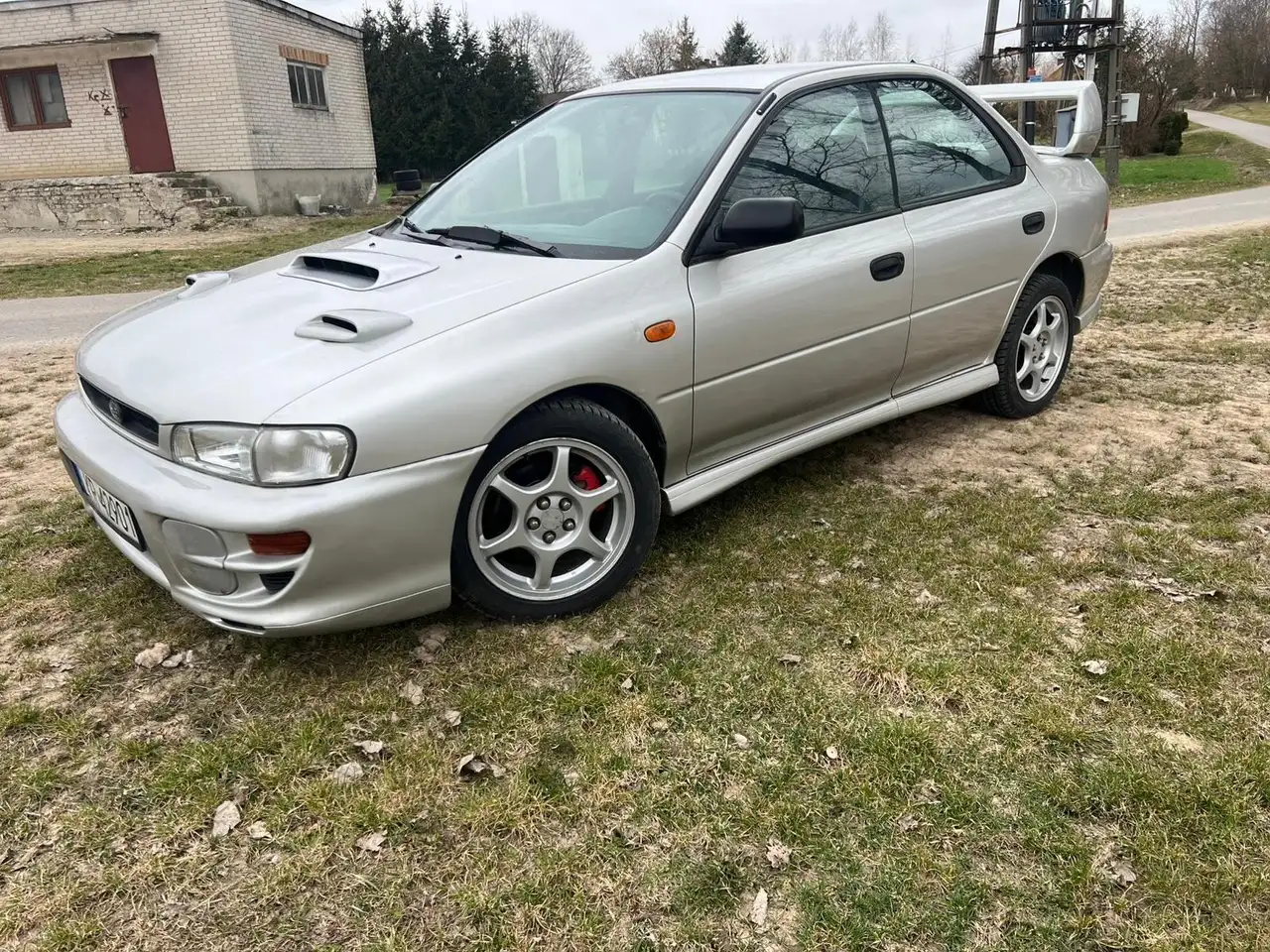 Subaru Impreza 2.0 4WD GT, foto 1