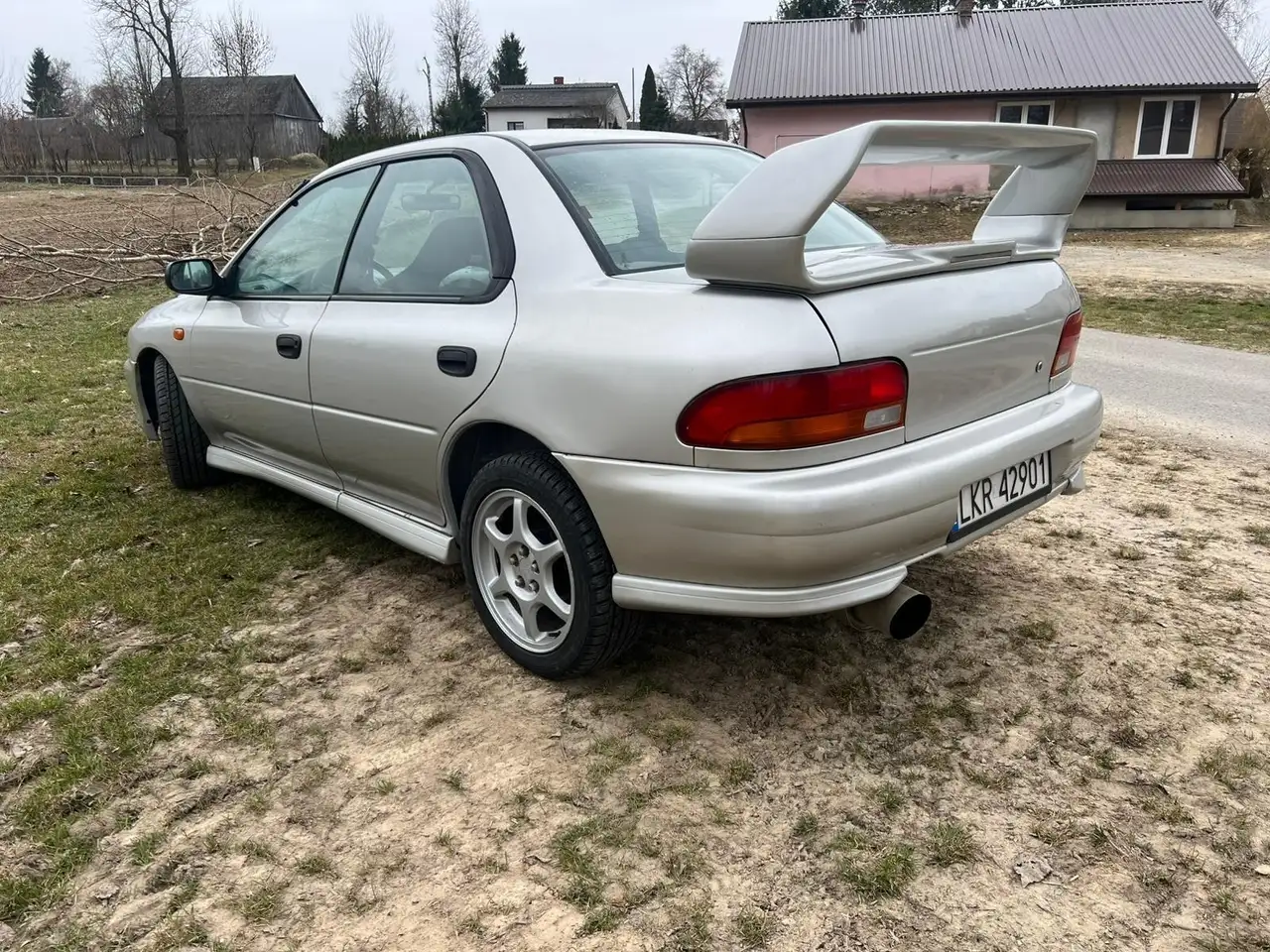 Subaru Impreza 2.0 4WD GT, foto 4