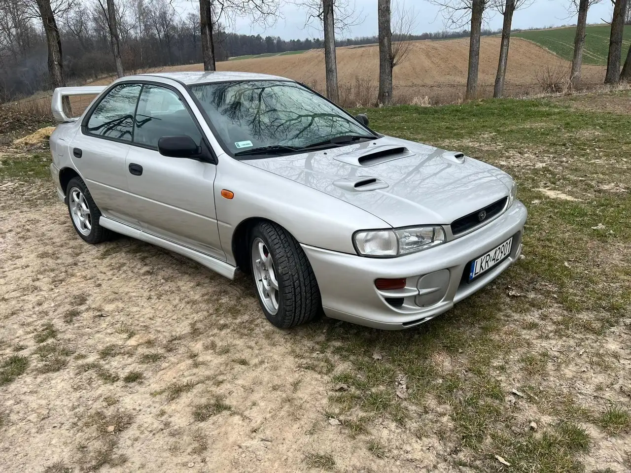 Subaru Impreza 2.0 4WD GT, foto 2