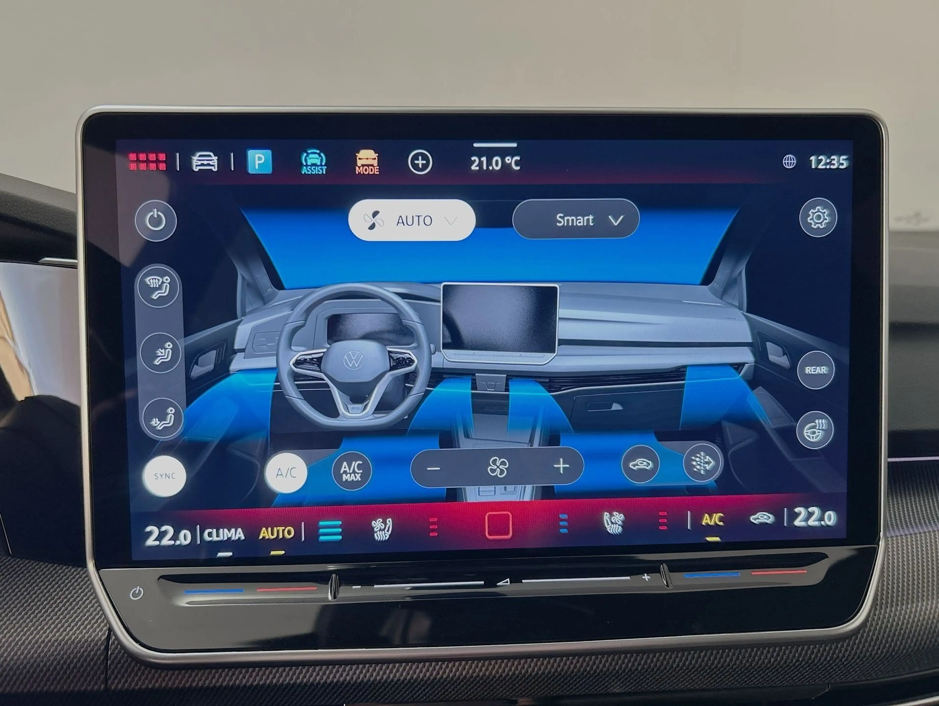 Volkswagen Golf GTI CarPlay Pano Black ACC AHK LED Navi — photo 15
