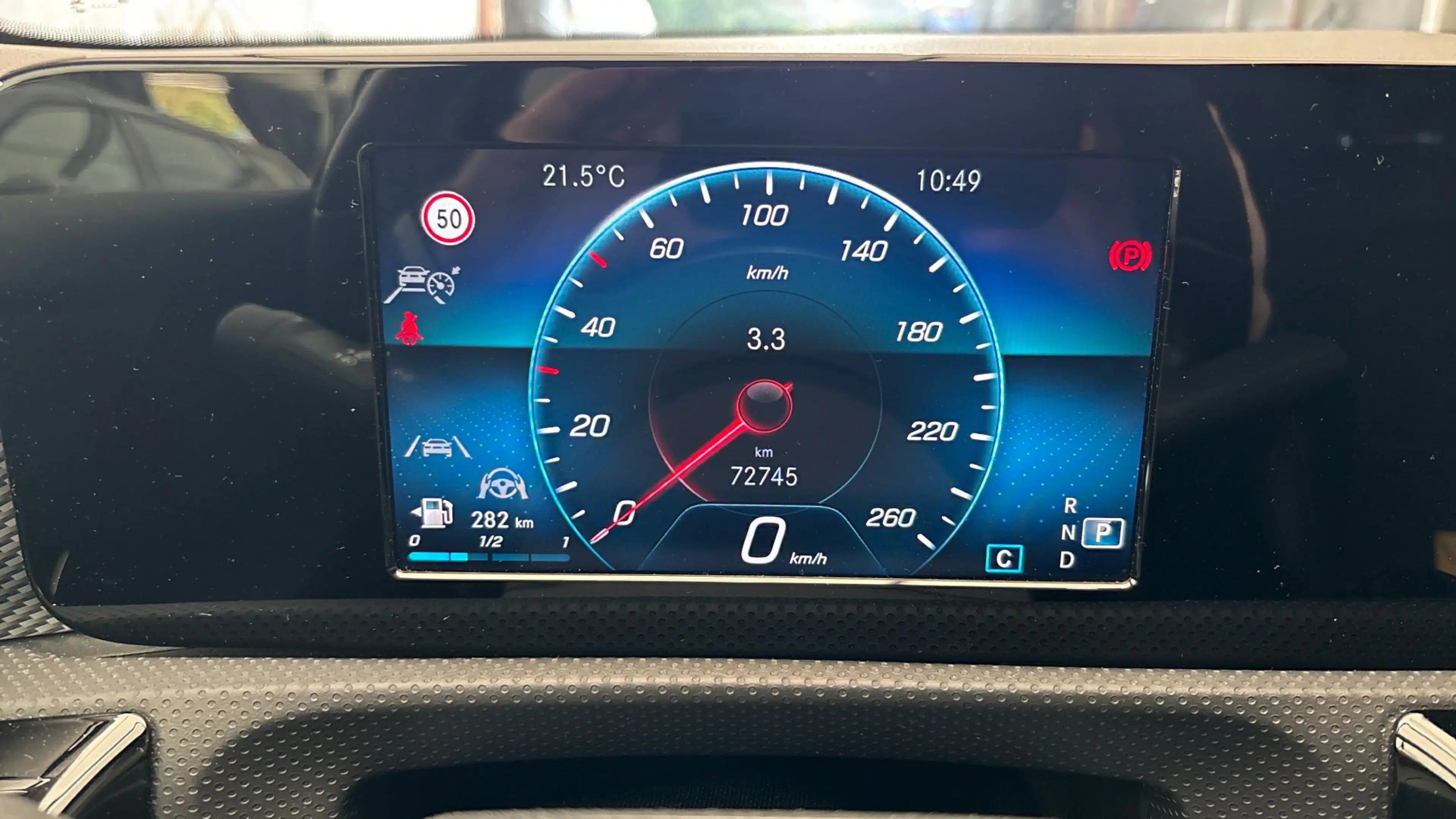 Mercedes-Benz A 220 A 220 NAVI KLIMAAUT RADIO TEMPO MFL SHZ VC PDC ACC T-Leder — photo 9