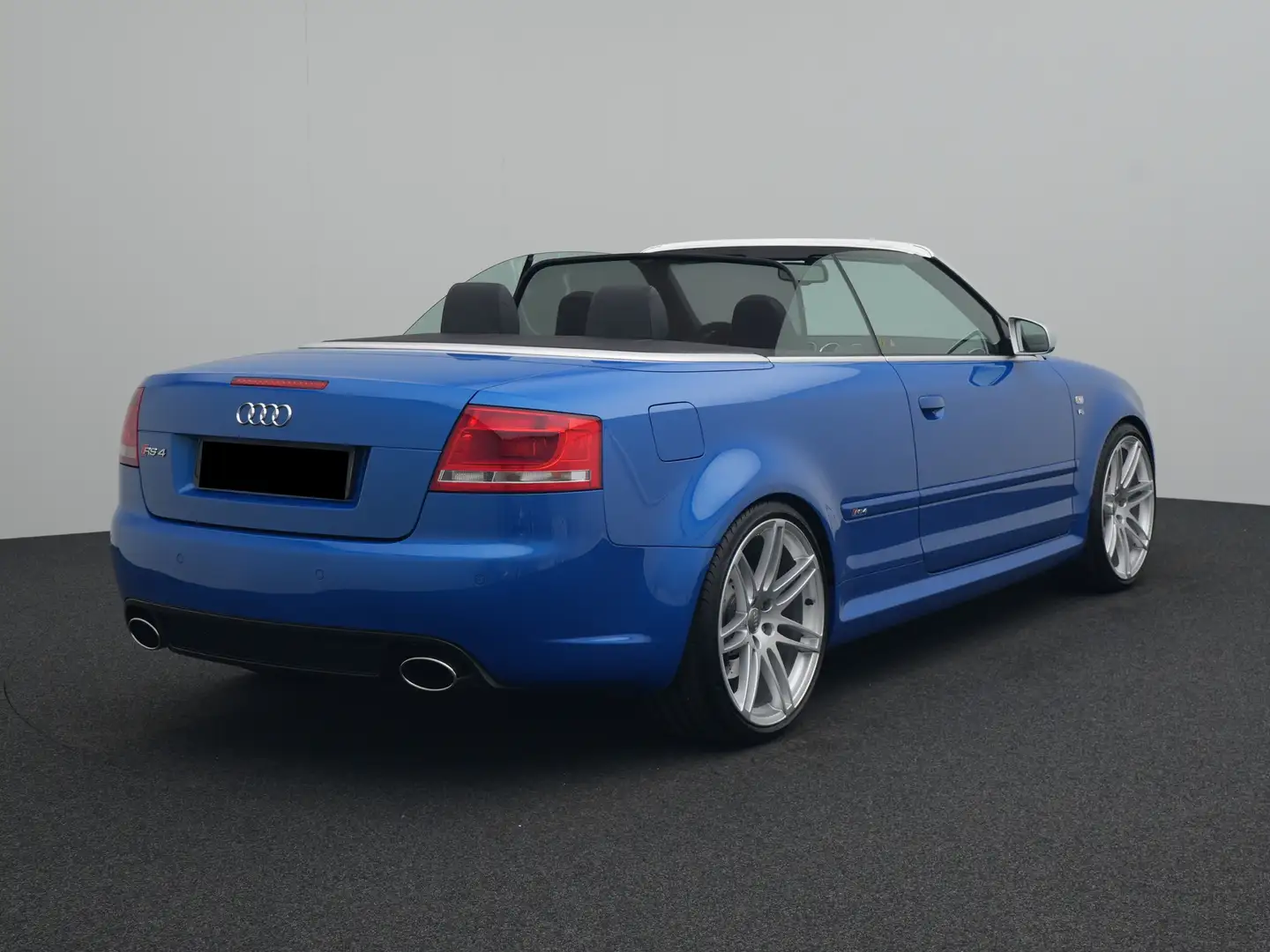 Audi RS4 RS4 Cabriolet Schalensitze Carbon Top Fahrzeug ! Blau - 2