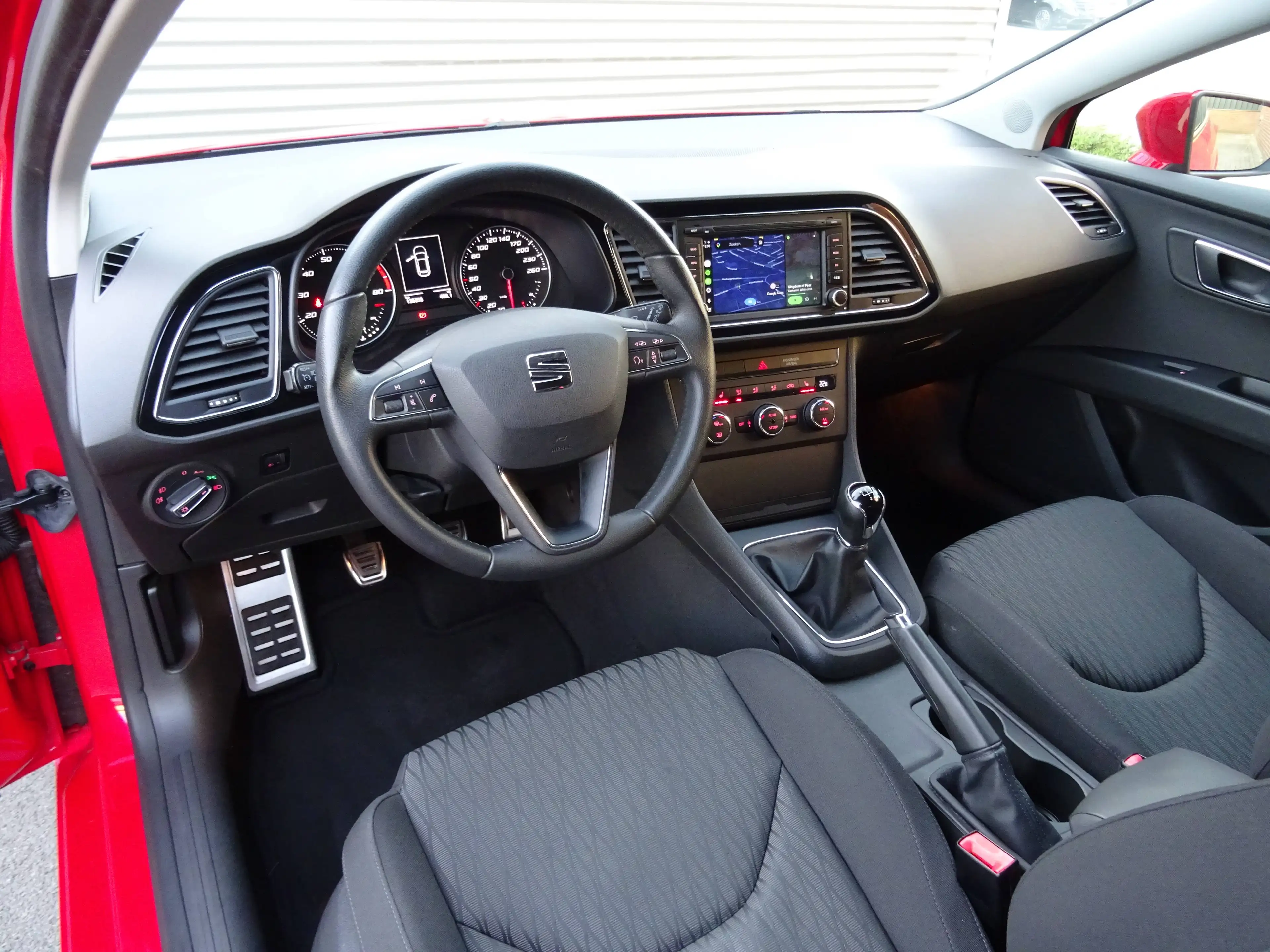 SEAT Leon SC 1.2 TSI 105 PK Style Carplay Cruise Climate Stoelverwarmingen Parkeersensoren — photo 11