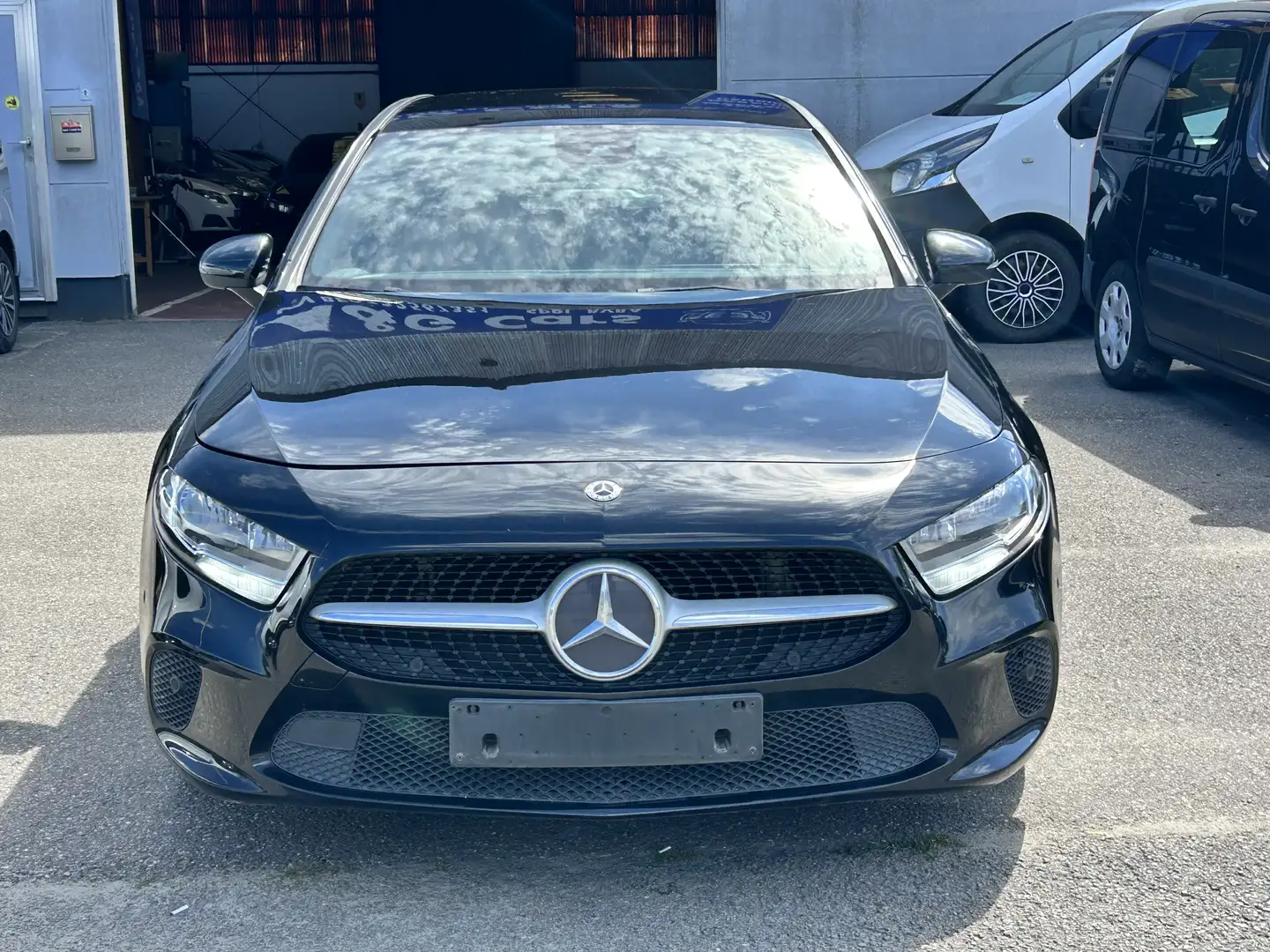 Mercedes-Benz A 180 180d 7G-DCT Nero - 2