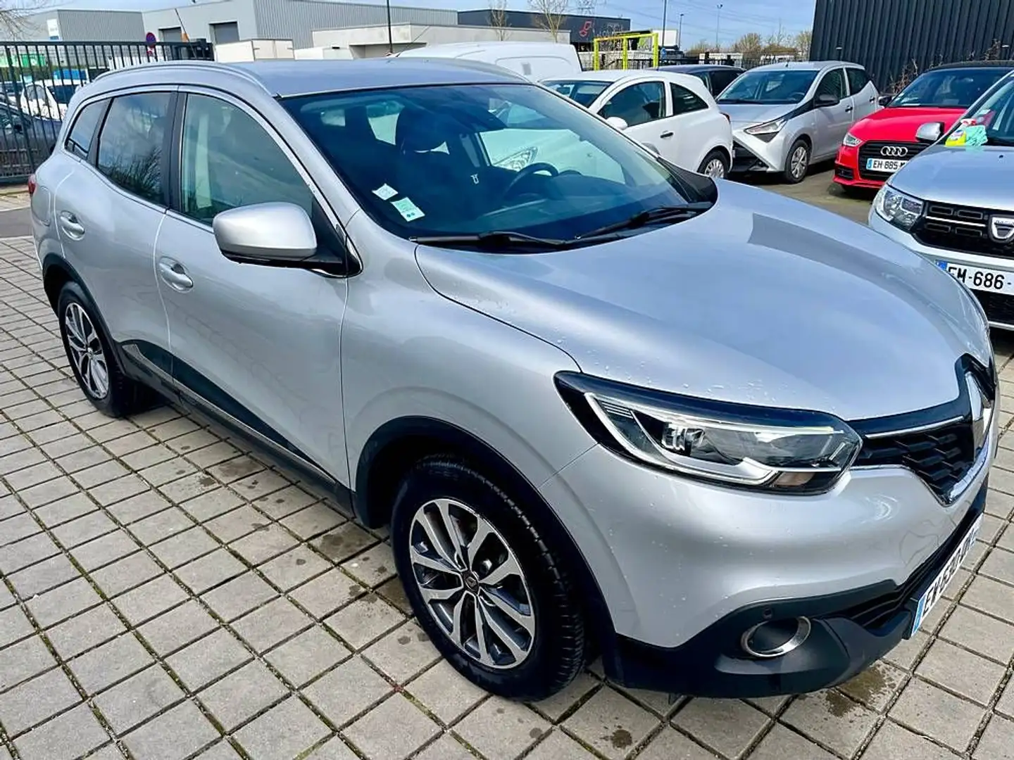 Renault Kadjar 1.2i TURBO TCE 130 ENERGY BUSINESS siva - 2