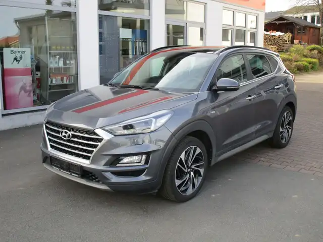 Hyundai TUCSON 2.0 CRDi AT 4WD 48V