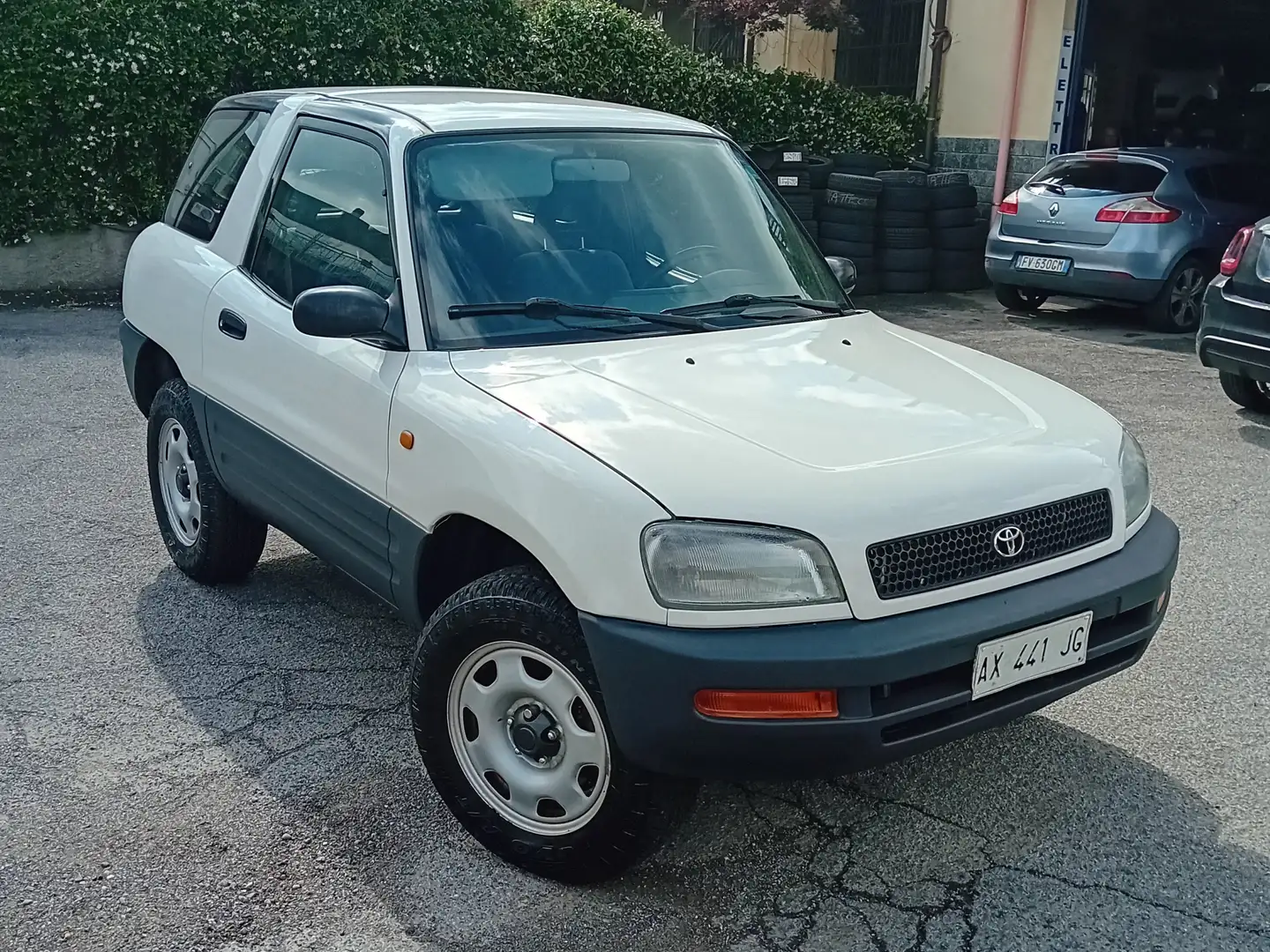 Toyota RAV 4 Rav4 I 1994 RAV4 3p 2.0 c/2airbag Bílá - 1