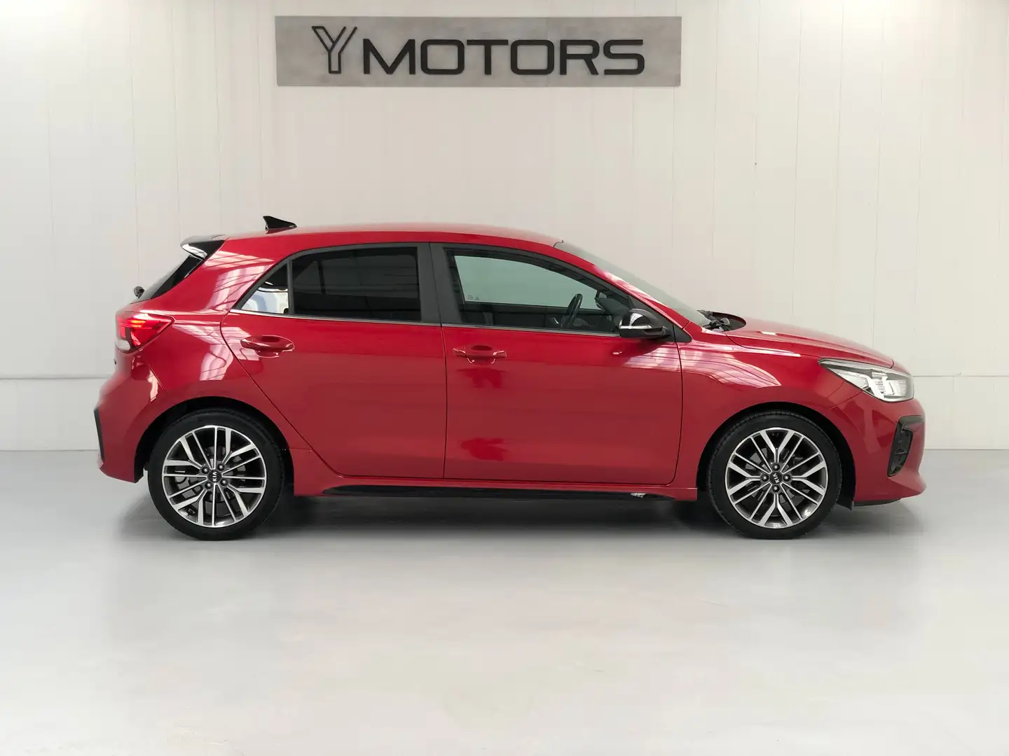 Kia Rio 1.2i GT-LINE GPS CAMERA CAR PLAY VOLANT CHAUFFANT Rood - 2