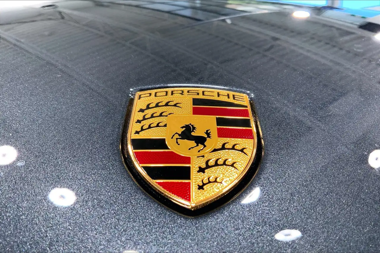 Porsche Macan снимка Porsche Macan