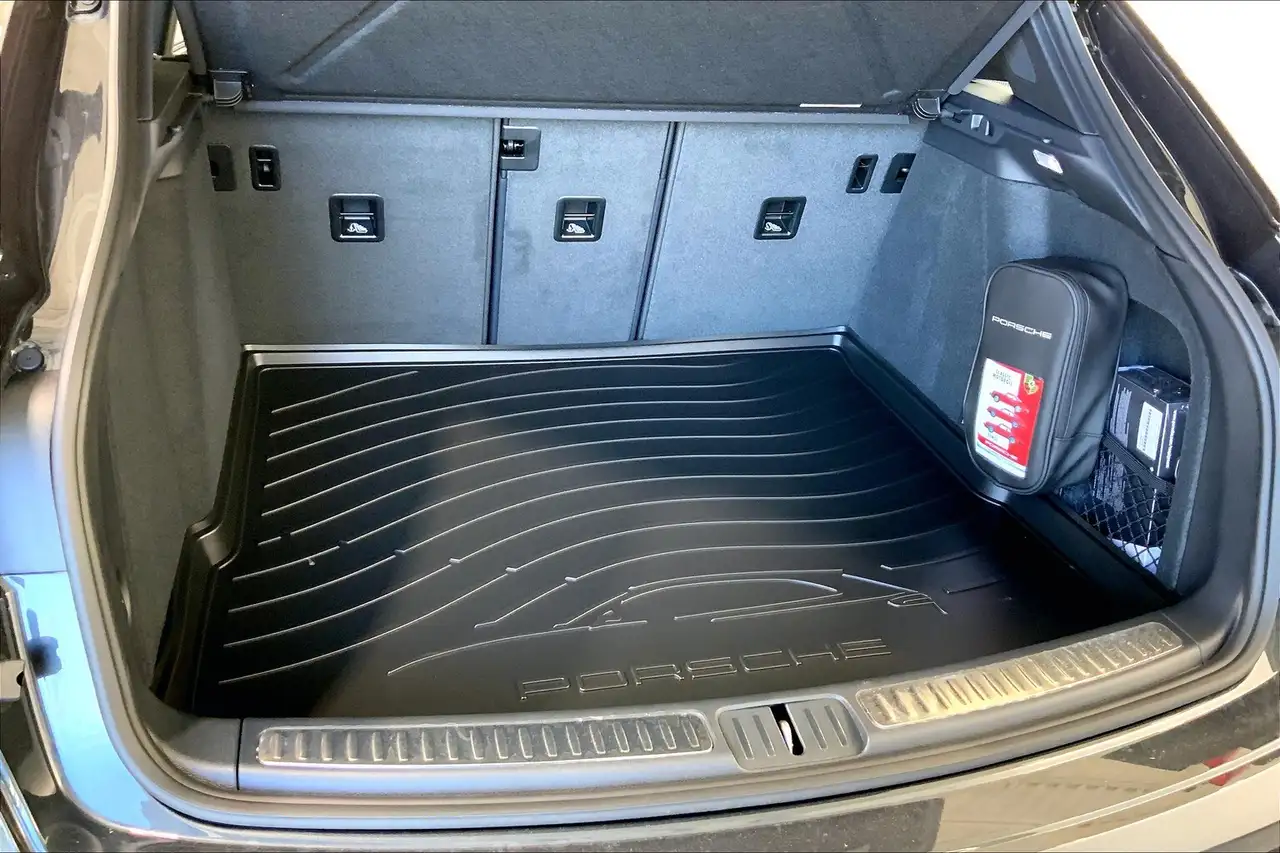 Porsche Macan снимка Porsche Macan