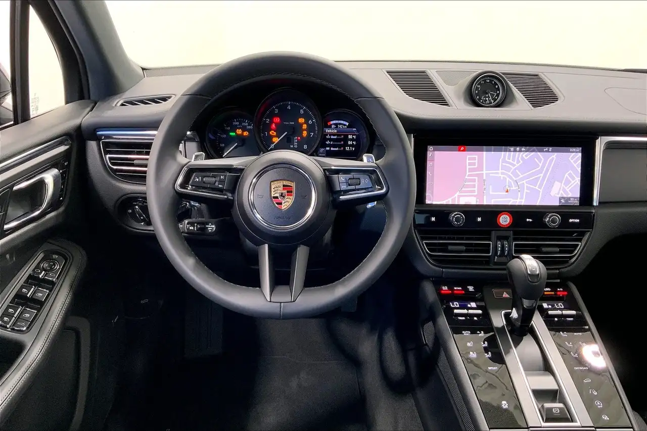 Porsche Macan снимка Porsche Macan