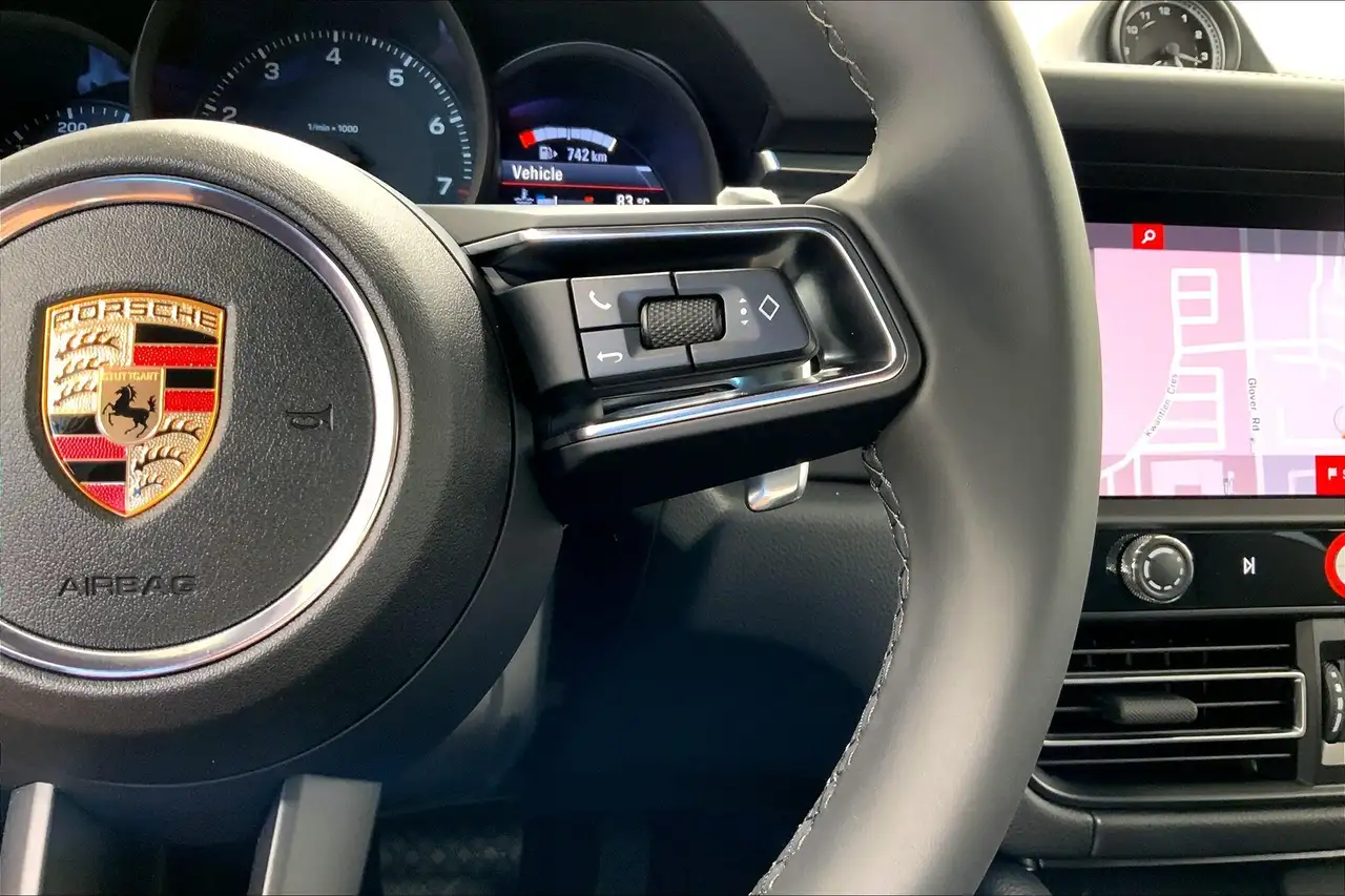 Porsche Macan снимка Porsche Macan