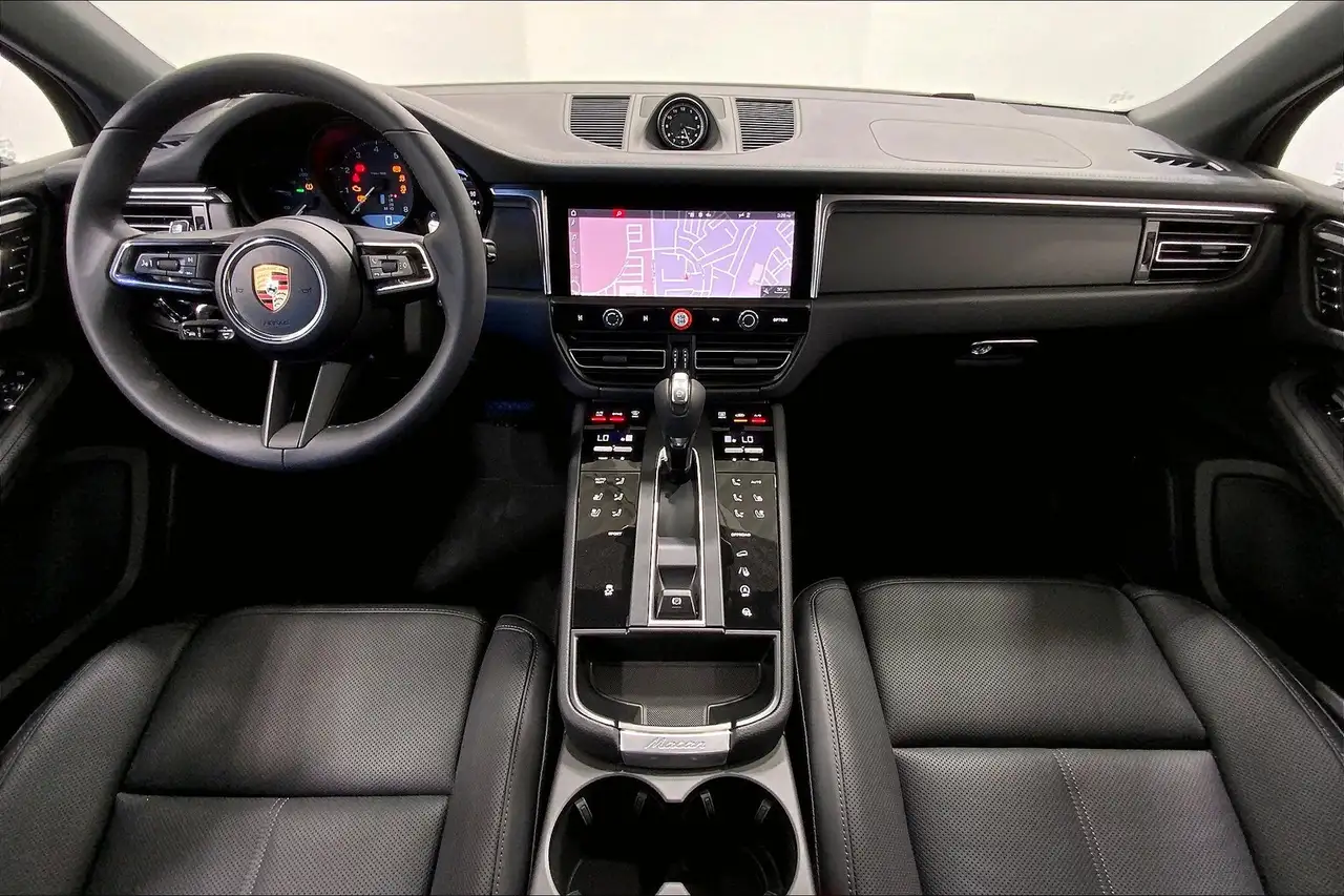 Porsche Macan снимка Porsche Macan