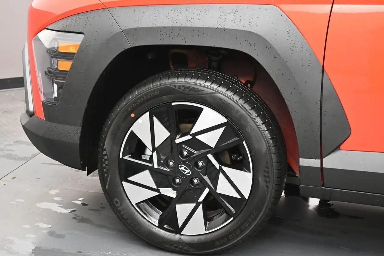 Hyundai KONA снимка Hyundai KONA