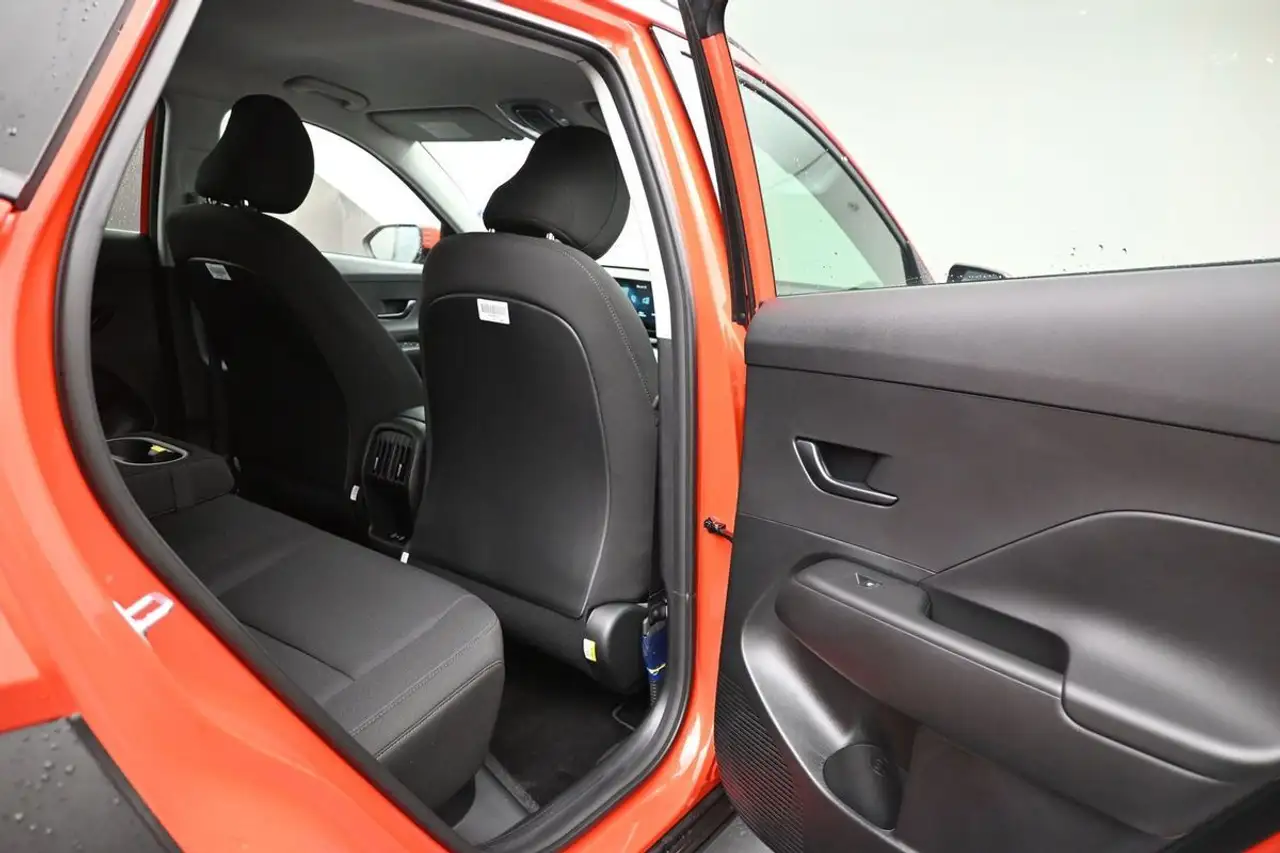 Hyundai KONA снимка Hyundai KONA