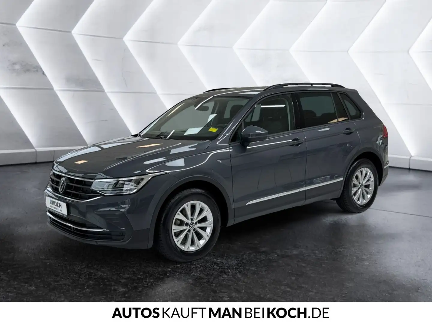 Volkswagen Tiguan 1.5 TSI DSG Life LED LHZ SHZ ACC NAVI PDC Grau - 2