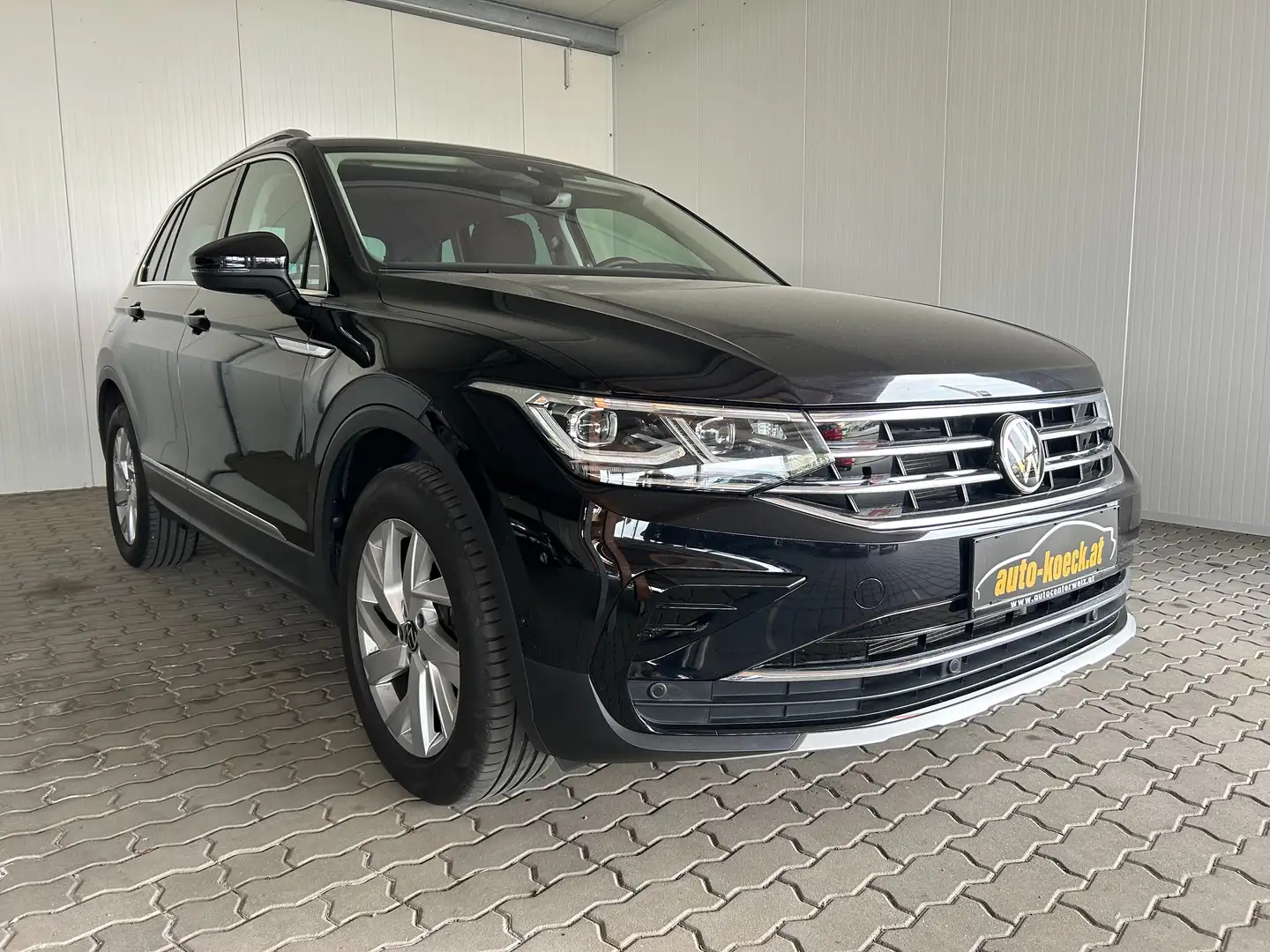 Volkswagen Tiguan Elegance 4Motion Schwarz - 1