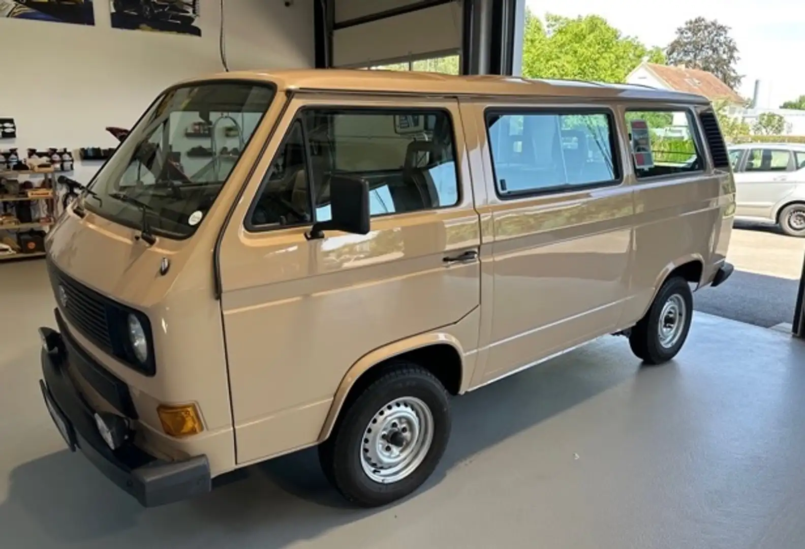 Volkswagen T3 Caravelle T3 Caravelle (Multivan) mit Afrika-Kit - 2
