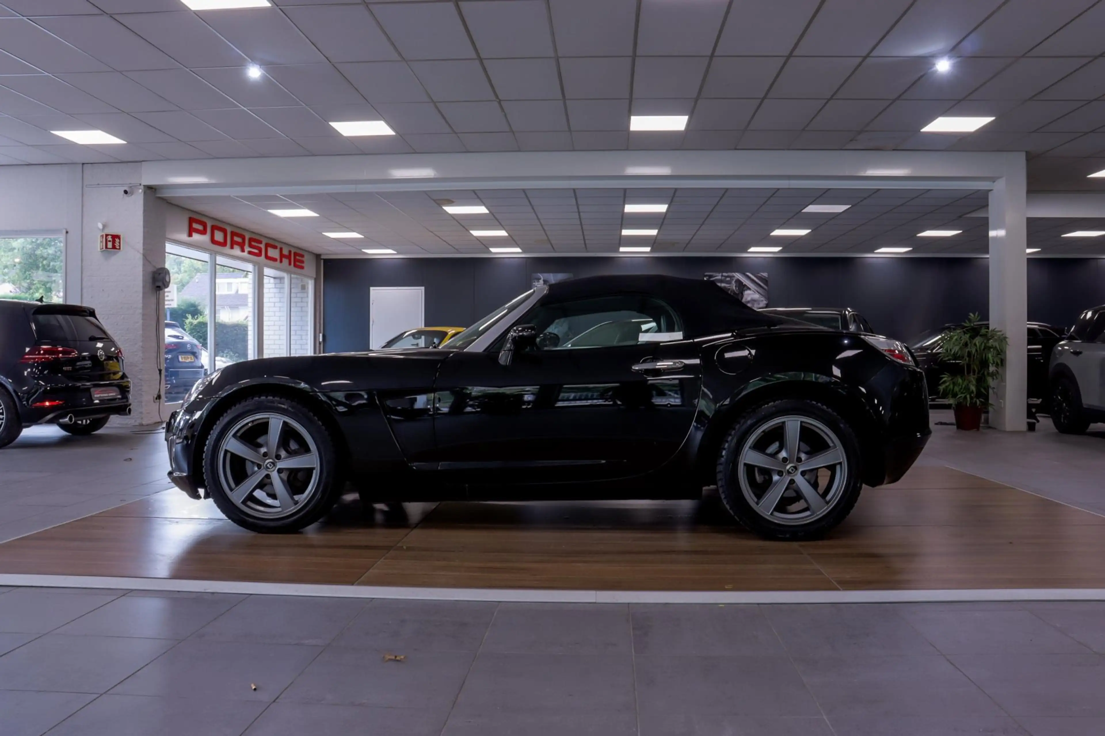 Opel GT 2.0 Turbo ECOTEC 274 PK Xenon/18"/Leder/Dealer — photo 7