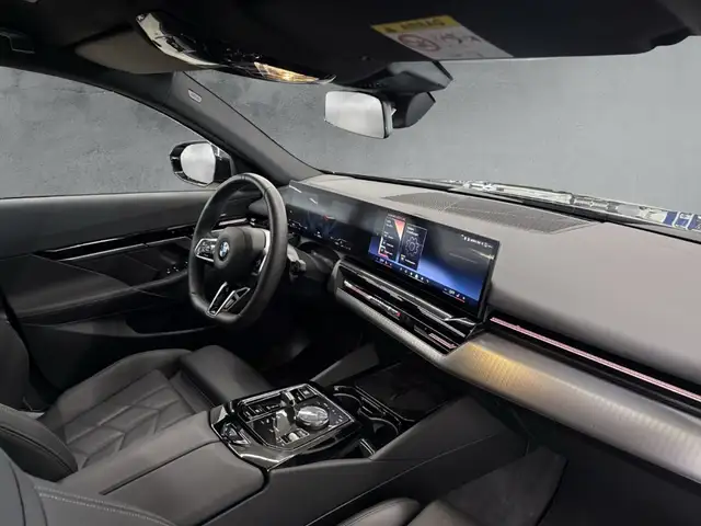 BMW M view 12