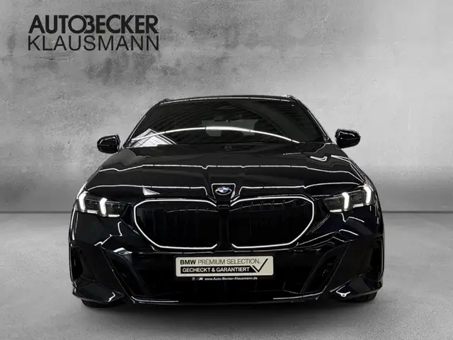BMW M view 5
