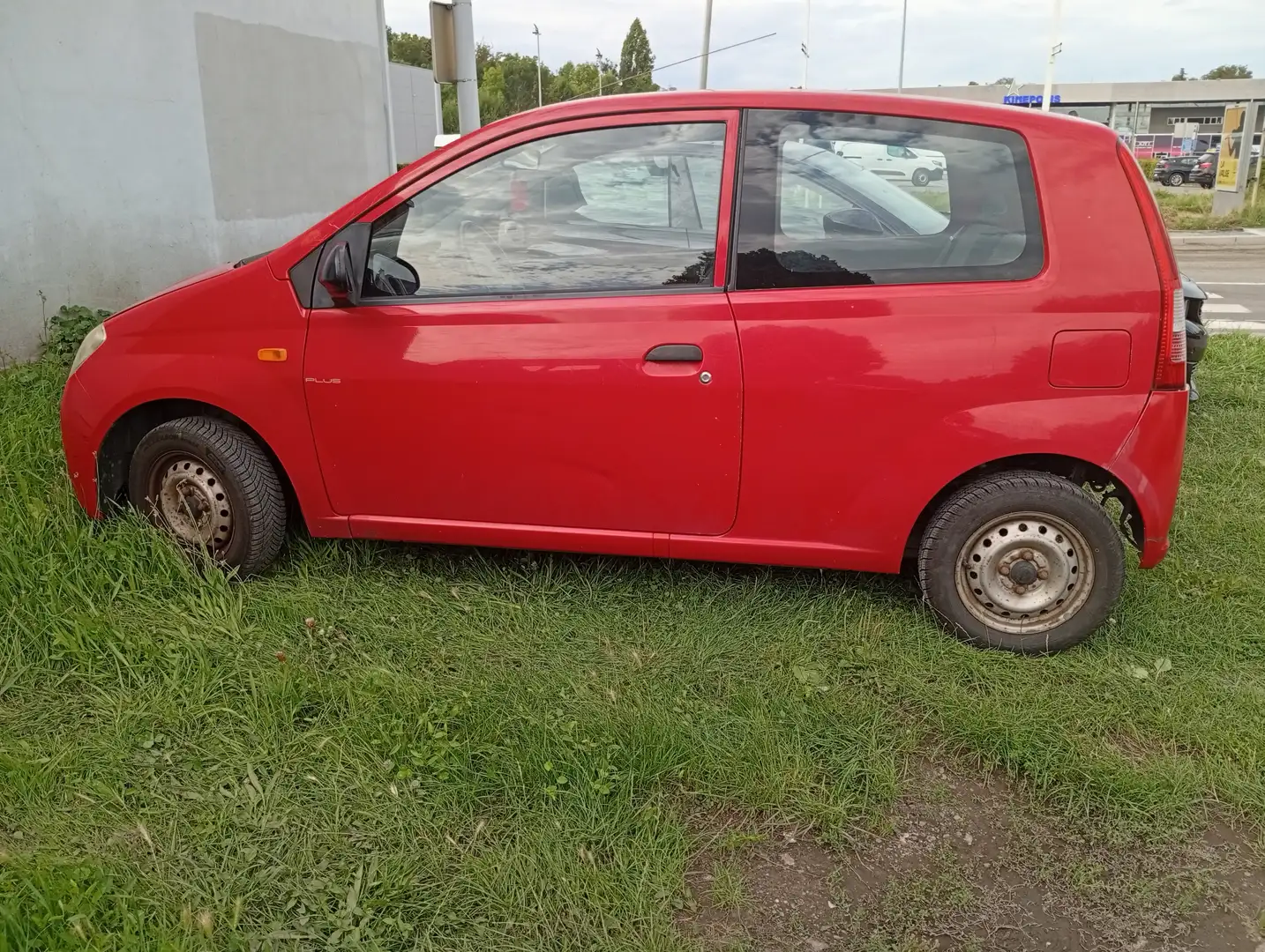 Daihatsu Cuore Plus Rood - 1