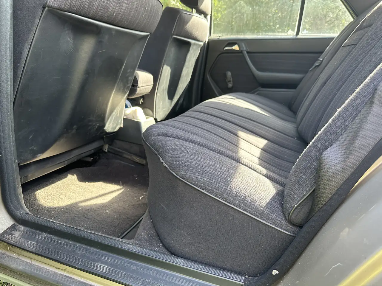 Mercedes-Benz 200 W124 Rauchsilber - VALUTO SCAMBI, foto 9