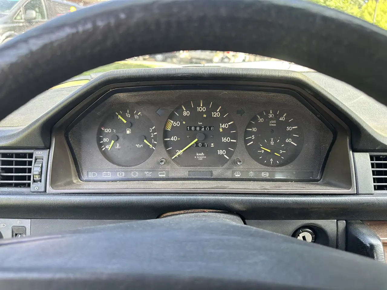 Mercedes-Benz 200 W124 Rauchsilber - VALUTO SCAMBI, foto 11