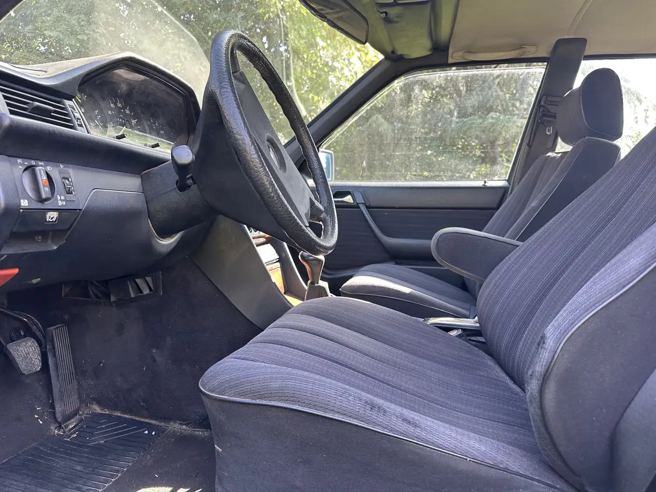 Mercedes-Benz 200 W124 Rauchsilber - VALUTO SCAMBI, foto 8