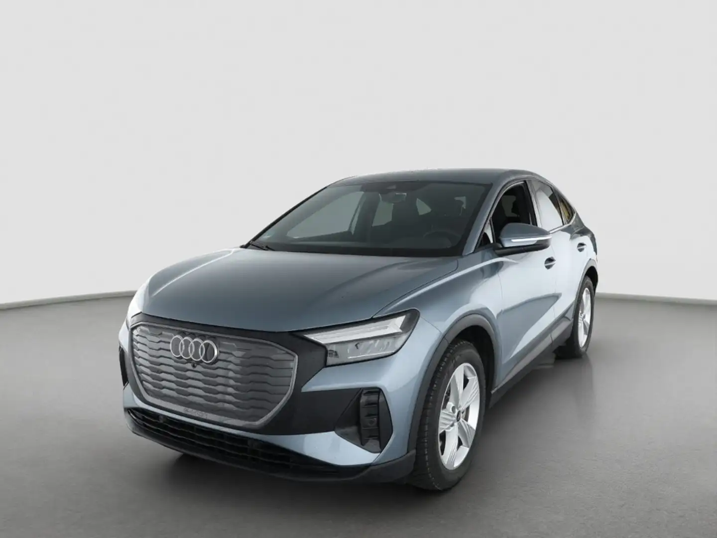 Audi Q4 e-tron Sportback 45 S line AHK ACC Kamera Blau - 2