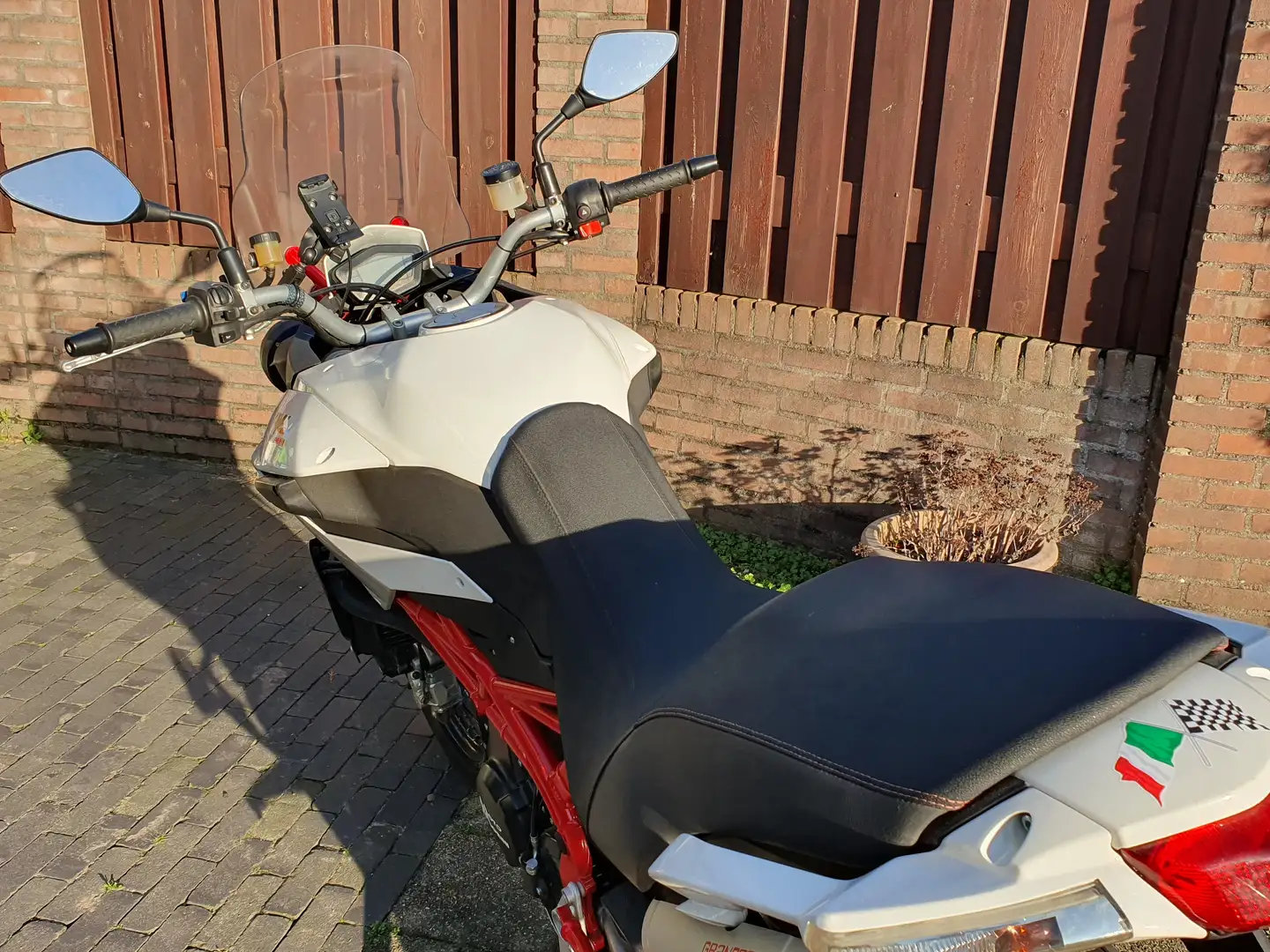 Moto Morini Granpasso 1200 Moto Morini 1200 Bianco - 2