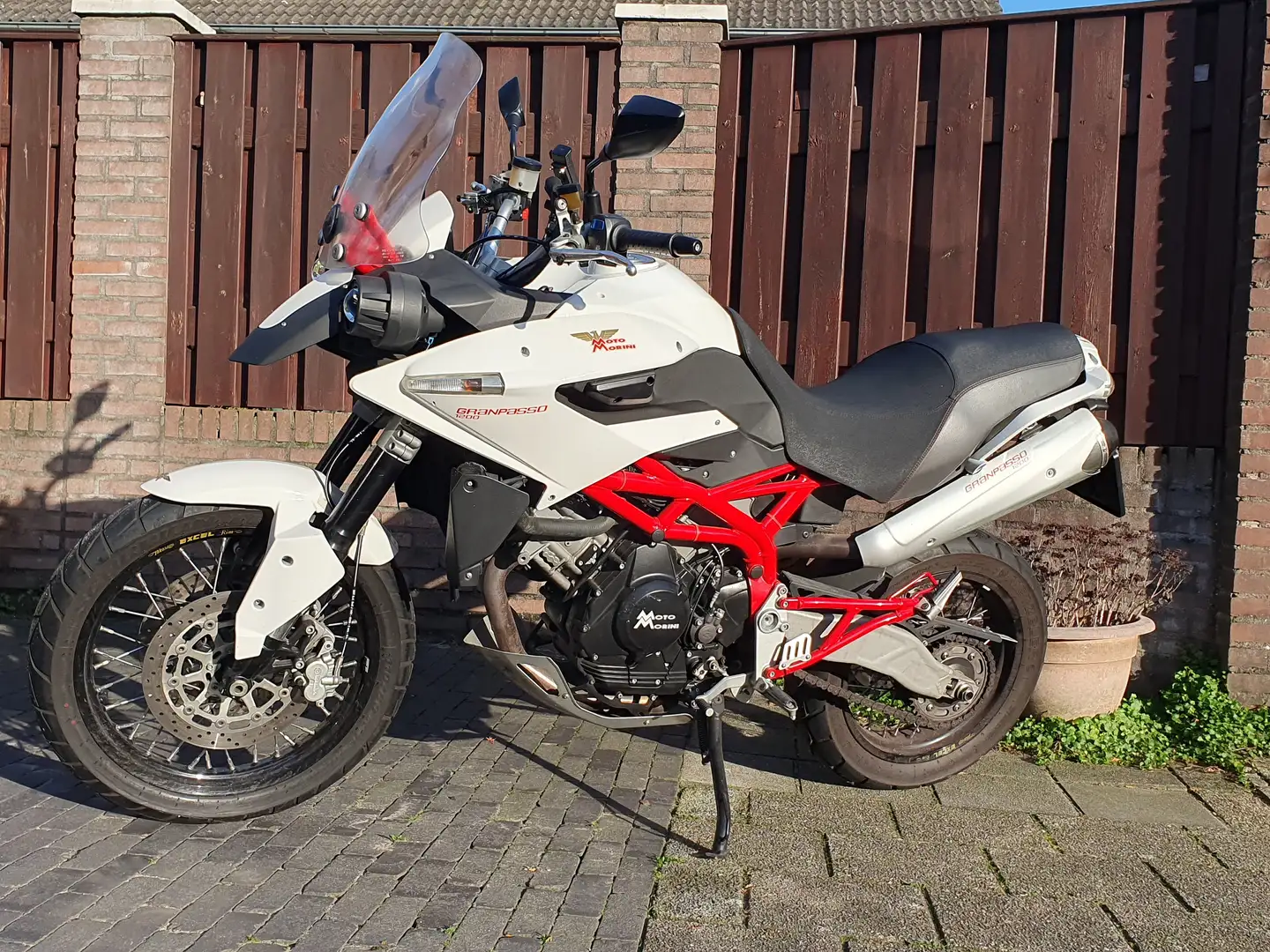 Moto Morini Granpasso 1200 Moto Morini 1200 Bianco - 1